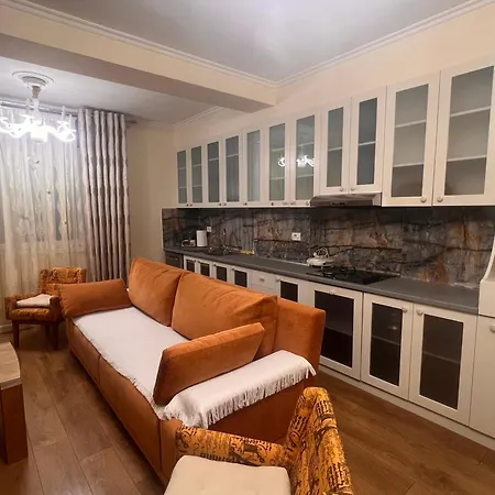 Modern By Lina-komuna E Parisit Apartament Tirana